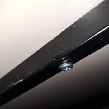 Kelebek Mobilya Hatalı Montaj Ve Kötü Muamele