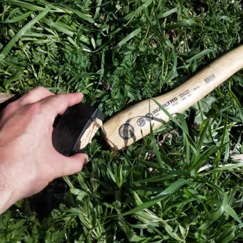 İzeltaş Kırılan Nacak Sapı