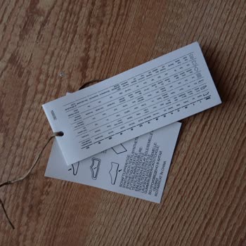 FLO Ayakkabı Mağazasından Aldığım Adidas Marka Ayakkabı 3 Ayda Derisi Çatladı