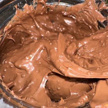 Nutella'dan Çıkan Parçacıklar