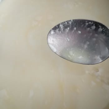 Burdan Süt Ve Süt Ürünleri Buradan Süt Kesiliyor