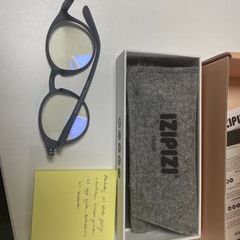 İzipizi Gözlükleri Kalitesiz Ve Dayanıksız