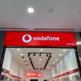 Vodafone Akyaka AVM/Ümraniye Para İadesi Yapmıyor.