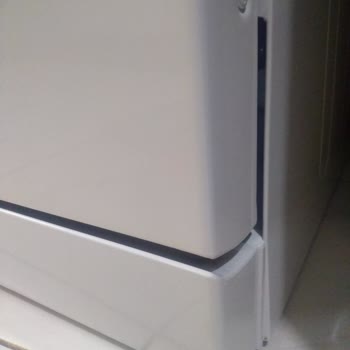 Vestel Bulaşık Makinesi Dış Profilinde Yamukluk Var