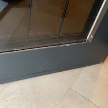 Özer-Ka Hatalı Çelik Kapı!