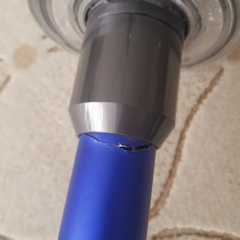 Dyson V11 Dikey Süpürge