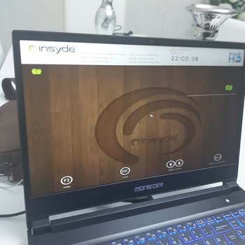 Monster Abra A5 V16.7 Bios Ekranında Takılıyor. Boot Fail