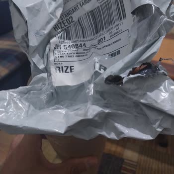 Balikmarketim.com Kullanılmış Pis Kirli İslak Mendil Ve Farklı Kişiye Ait Adres Çıkması