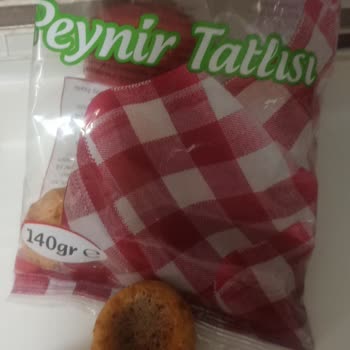 Peysan Adlı Markanı Küflenmiş Peynirli Tatlısı