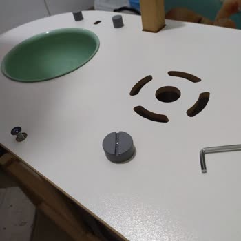 Edu Dizayn Gamba Mutfak Köşesindeki Çivi