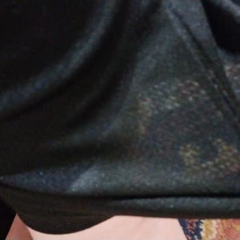 Aryaaa.butikk (Instagram) Mağdur Etti