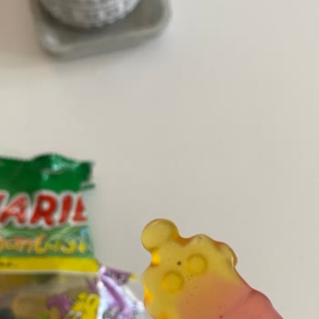Haribo Jelibon İçinde Siyah Bir Cisim Olması Ve Paket İçerik Hatası