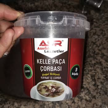 Asr Çorbadan Kıl Çıktı!