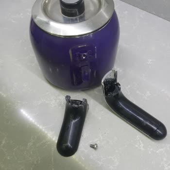 Korkmaz Mutfak Eşyaları Korkmaz A331 Çaytema Üst Demlik Sapı Şikayeti