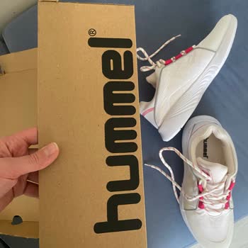 Hummel Ayakkabı. Pişmanlıktır Dikkat