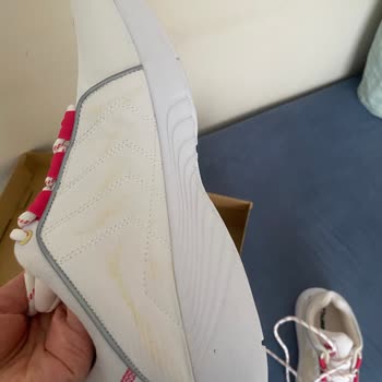 Hummel Ayakkabı. Pişmanlıktır Dikkat