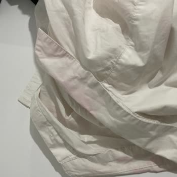 Bath&body Works Vücut Spreyi Renk Çıkarıyor