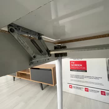 Zeron Mobilya Kusurlu Masa Takımı