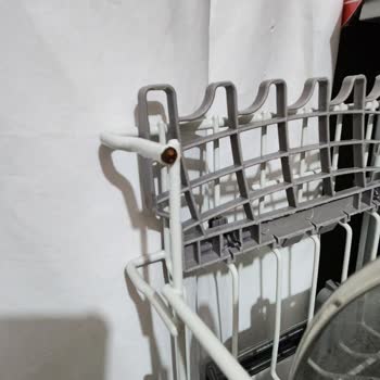 Arçelik 6242hit Bulaşık Makinesi Sepetlerinin Pas Sorunu