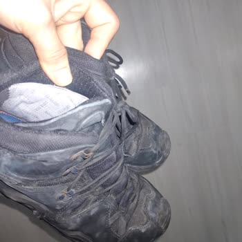 YDS Boots Ürün Su Geçiriyor