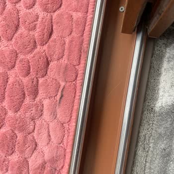 Adopen Sürgü Kapı Yağ Akıtıyor