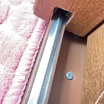 Adopen Sürgü Kapı Yağ Akıtıyor