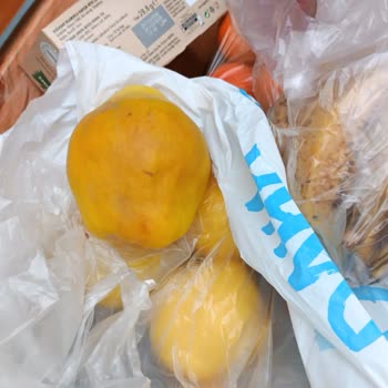 A101 Kapıda Çürük Sebze Getirip İademi Günlerdir Almaya Gelmedi