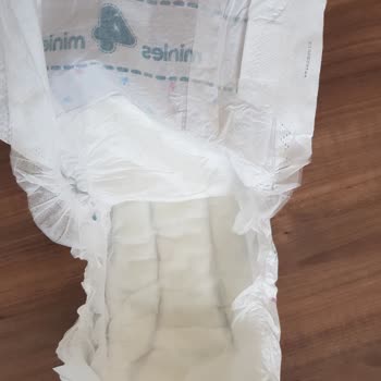 Minies Bebek Bezi Emici Yüzey Yok
