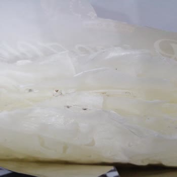 Kral Gıda Bim Kral Güllaç Küflenmiş.