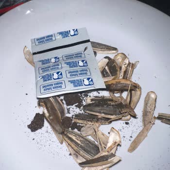 Gold Harvest Kuruyemiş   kara Sevda Çekirdeği Sağlığa Zararlı Kimyasal Madde!