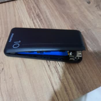 Philips Powerbank Pil Şişmesi