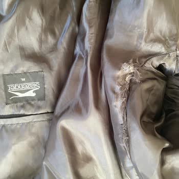 Slazenger Ürün Kalitesizliği (Mont Kendiliğinden Parçalanıyor)!