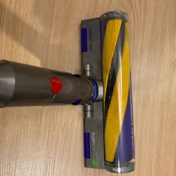 Dyson V12 Lazer Başlık Yanlış Geldi