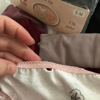 Koza İç Giyim Koza İç Çamaşır Lastikleri Sökülüyor Yırtılıyor