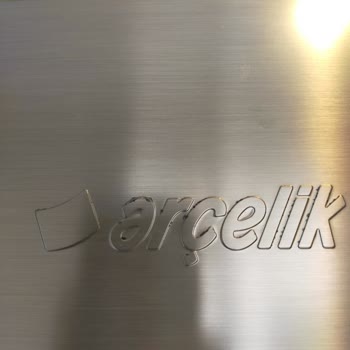 Arçelik İnox Buzdolabı Boya Kabarması