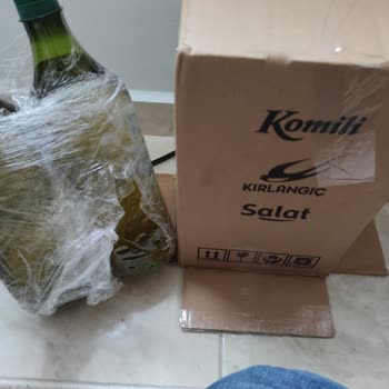 Komili Zeytinyağı Gönderilen Ürün Tortulu Çıktı.