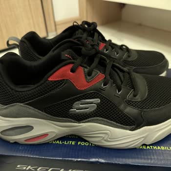 Skechers Alt Taban Yıpranması Ve Değişim Talebi