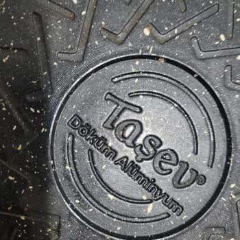 Taşev Markalı Tavaların Tabanı Soyuluyor