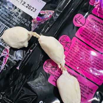 File Market Dondurulmuş Mantıdan İp Çıkması