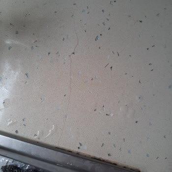 ÇimStone Mutfak Tezgahı Çatlaması