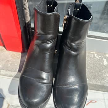 2500 Tl Boyner'den Aldığım Guess Bot Deride Aşınma Ve Soyulma Oldu