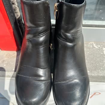 2500 Tl Boyner'den Aldığım Guess Bot Deride Aşınma Ve Soyulma Oldu