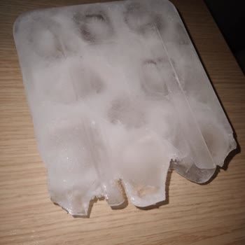 Arçelik Buzdolabı Buzmatiği Su Akıtıyor