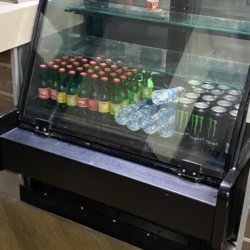 Burger King İçinde Çürümüş Yeşillik Ve Buz Gibi Burger