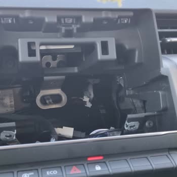 Otonova Aracımdaki Orijinal Parçanın Teslim Edilmemesi