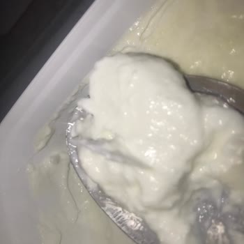 Eker Tava Yoğurt İçindeki Yabancı Madde