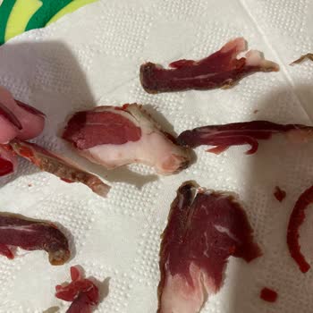 Köfteci Yusuf'un Bozuk Pastırmaları Satması