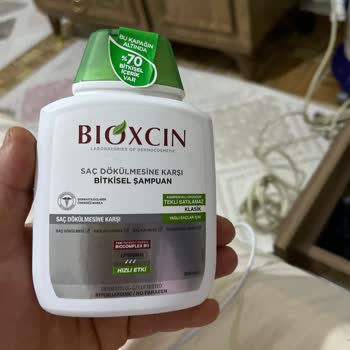 Bioxcin Şampuan Klasik Saç Dökülmesine Karşı Bitkisel Şampuan