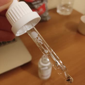 The Purest Solutions Küflü Göz Serumu