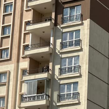 TOKİ Apartmanda Uygunsuz Tadilat!